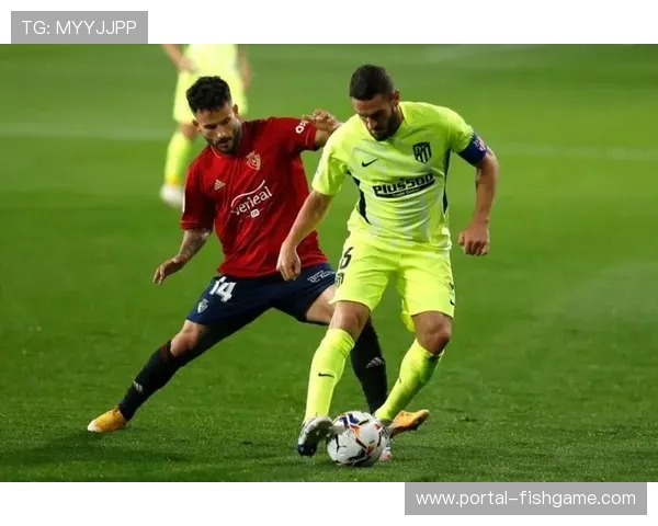 裁判希尔-曼萨诺因执法争议连续轮休,裁判委员会强调绩效标准 裁判希尔-曼萨诺因执法争议连续轮休,裁判委员会强调绩效标准